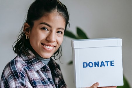 Making company charitable donations: the rules Are you donating money or equipment to a charitable cause? Make sure you’re using the right tax treatment and keeping all the correct records.
